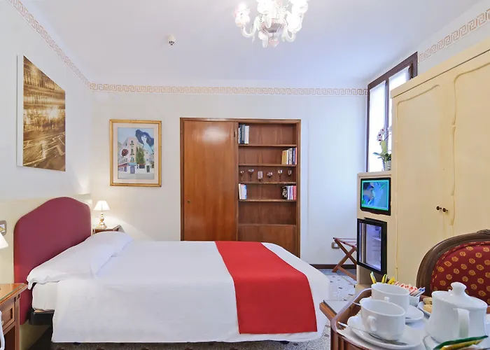 ラ フェニーチェ  エ デザルティステス ヴェネツィア