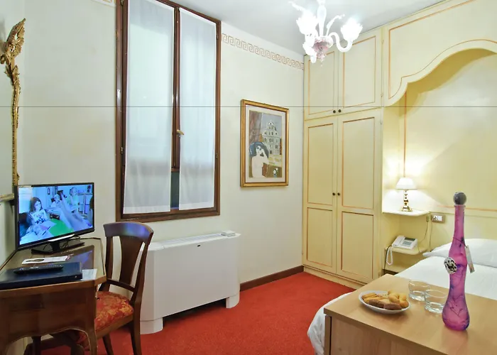 ラ フェニーチェ  エ デザルティステス ホテル ヴェネツィア