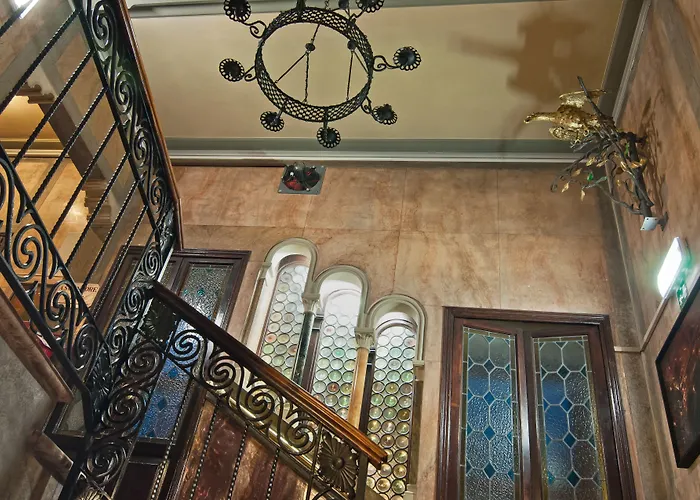 ラ フェニーチェ  エ デザルティステス ホテル 3*