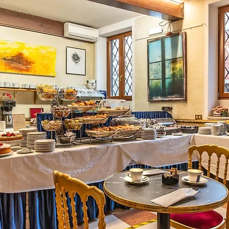 La Fenice Et Des Artistes Hotel Venise