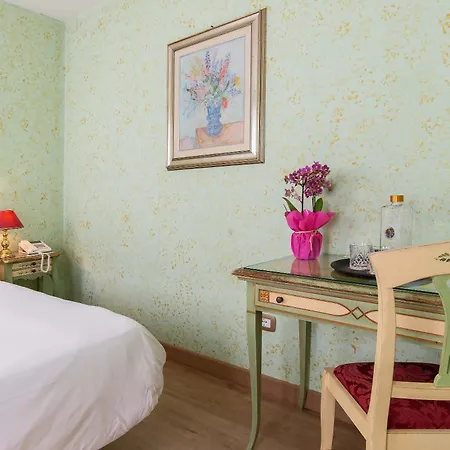 La Fenice Et Des Artistes Hotel Venise